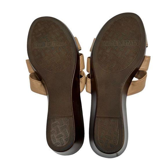 Italian Shoemakers Leather Sandals Made in Italy Tan Gold Tone Size 8M - Picture 7 of 10